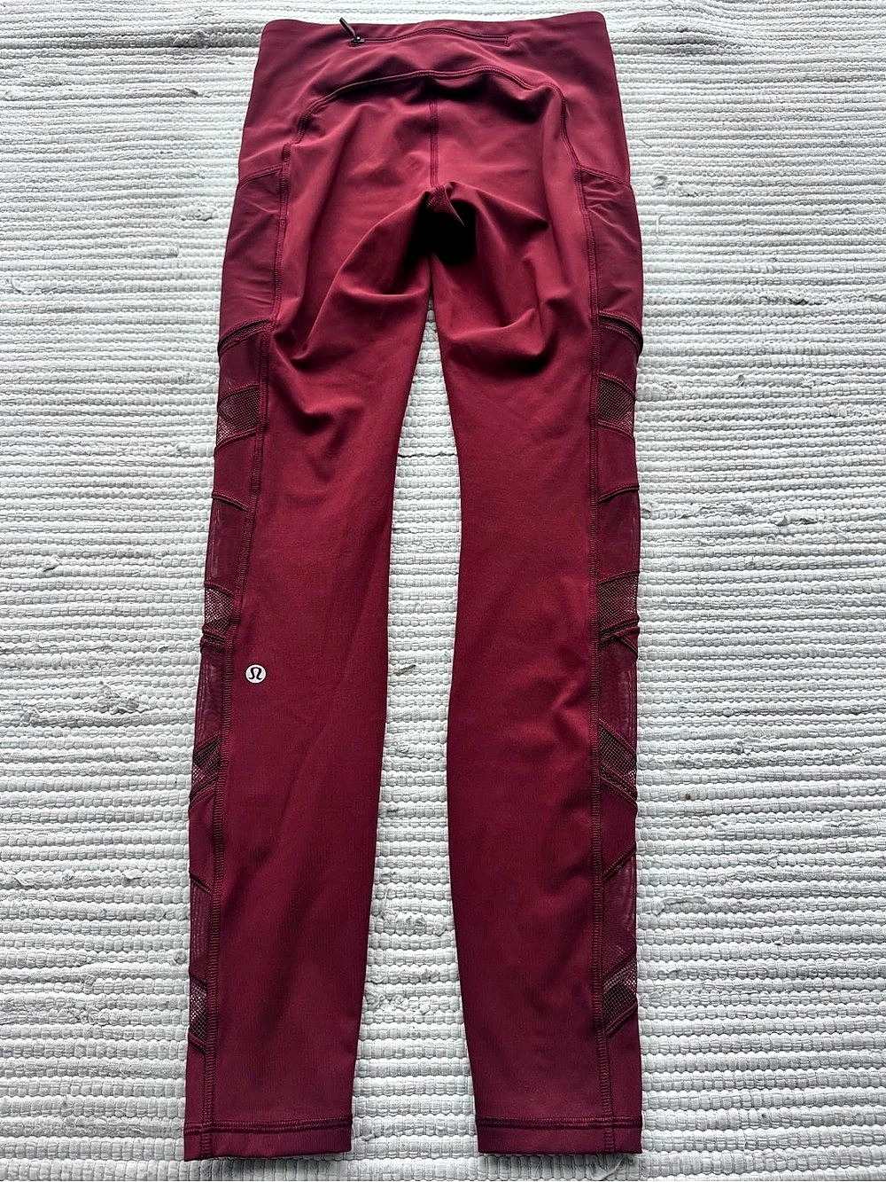 Lululemon Speed Up Tight Mesh 28” Savannah Burgundy Pockets Size 4 - Picture 14 of 14